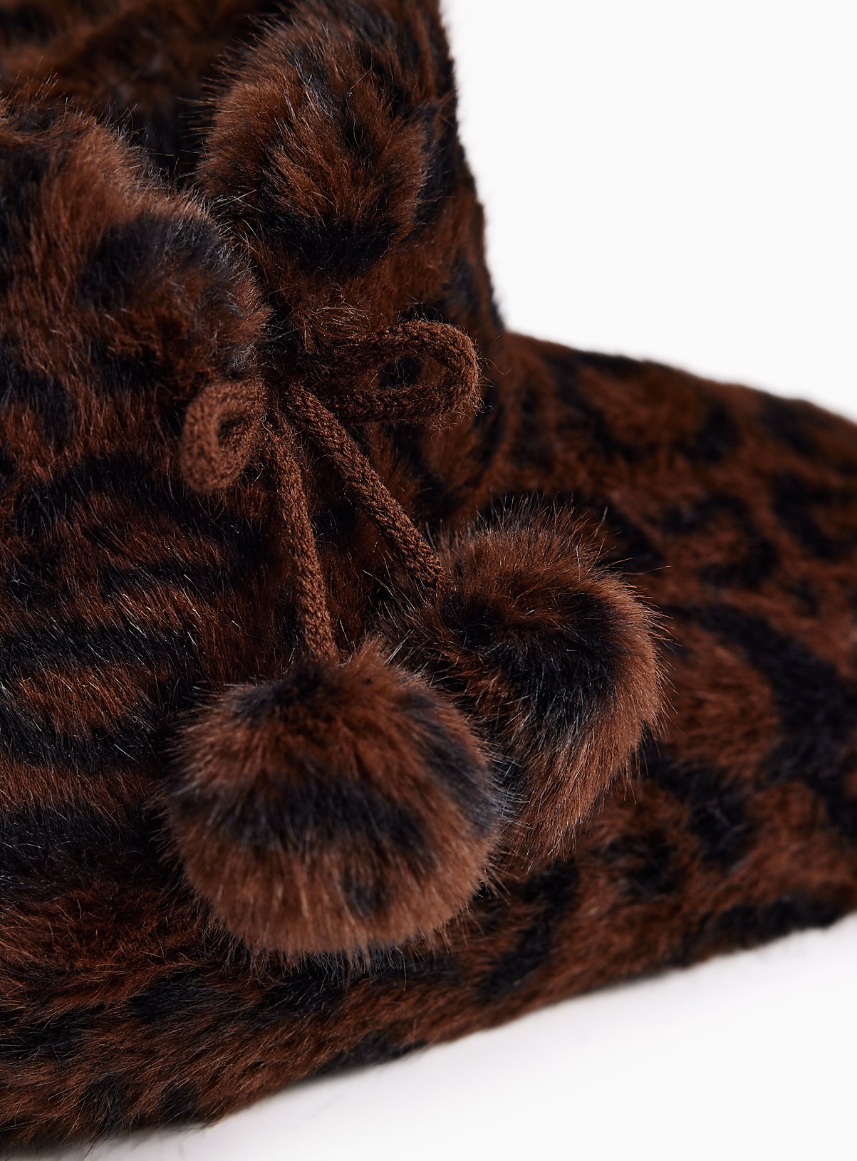 Plush Short Faux Fur Boot Slippers S - Image 3 thumbnail